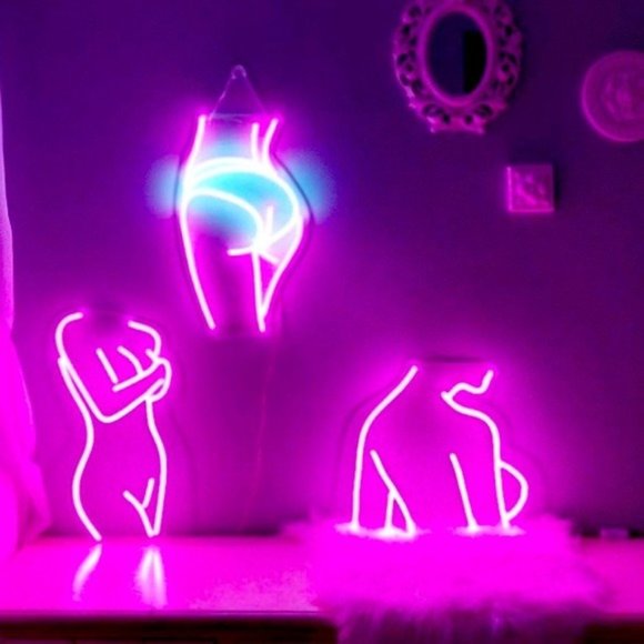 Goddess/Boss Lady Neon Pink LED Light Wall Decor - Picture 6 of 6